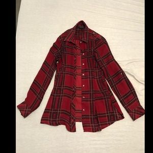 Size 4 red plaid 100% polyester long sleeve button up